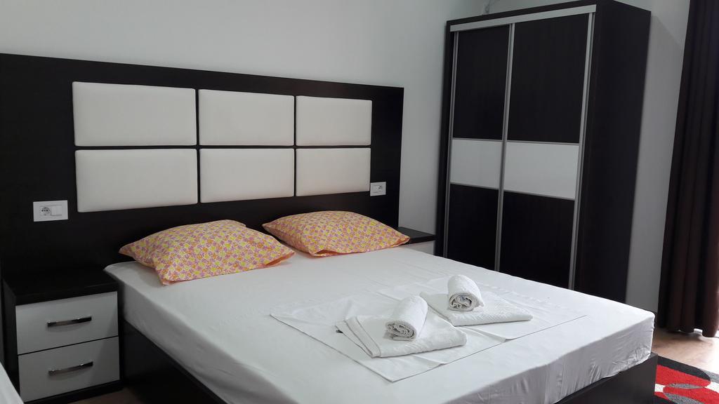 Apartments Sija Улцинь Экстерьер фото